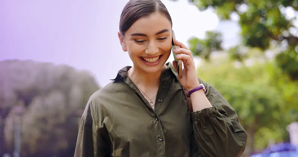 lady on phone